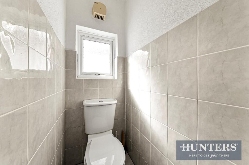 MANOR DRIVE 8 (16 FROM 30)-24.jpg