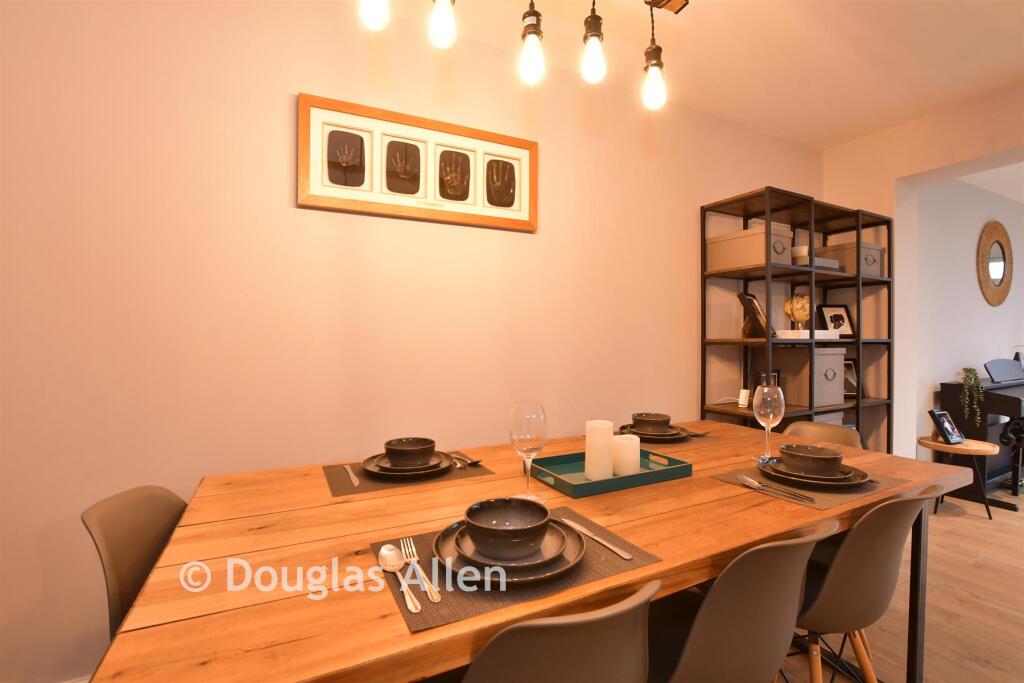 Internal Lifestyle Photograph