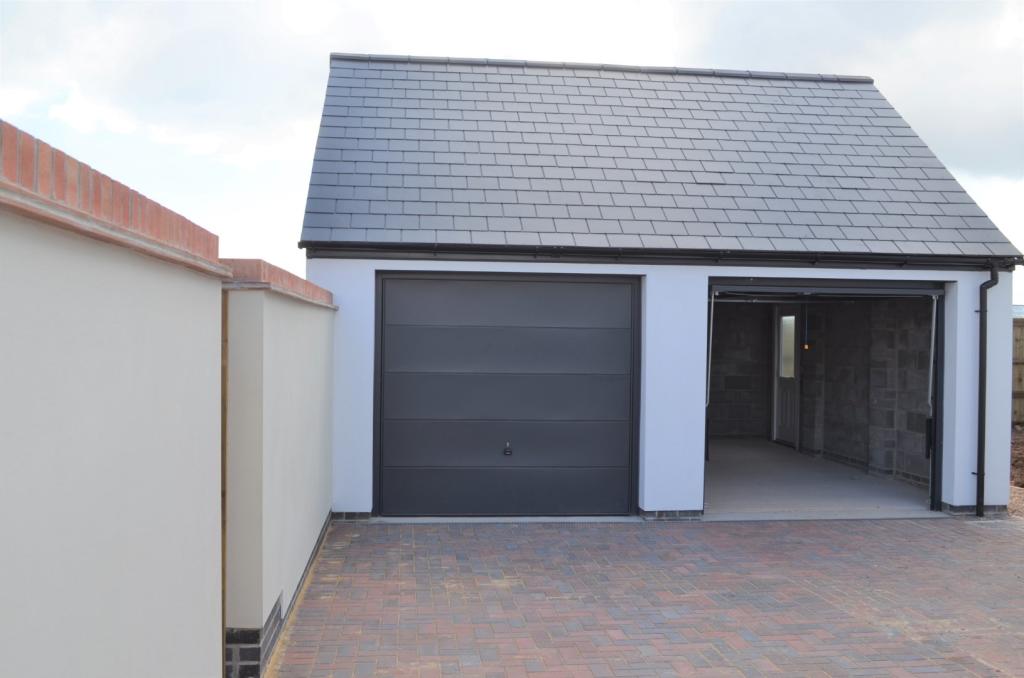 Cullompton Seddons