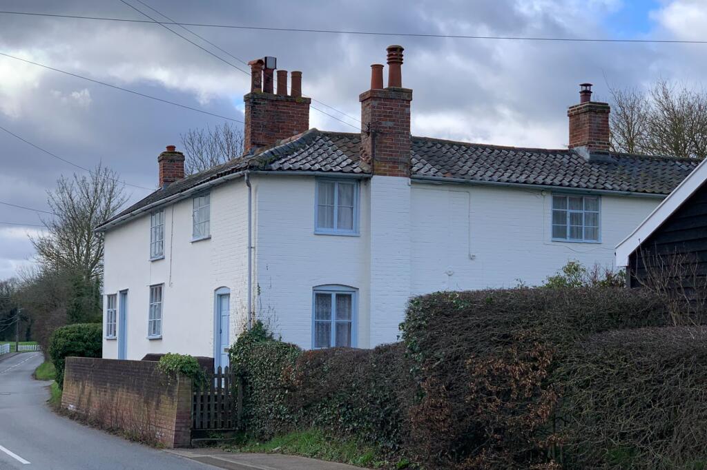 2 Assembly Villas, Hackney Road, Peasenhall, Suffolk, IP17 2HW