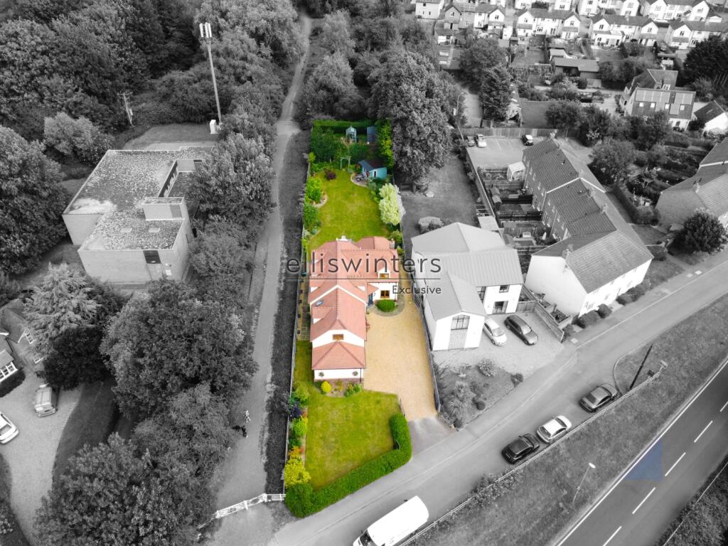 4A Station Approach, Somersham - Front Aerial High