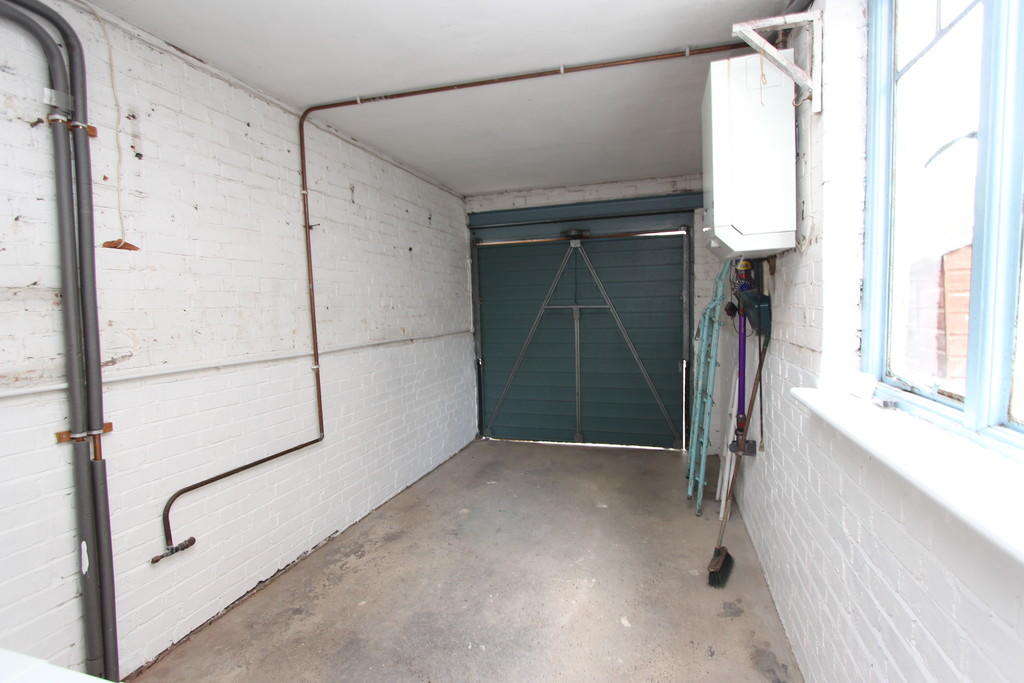 Integral Garage