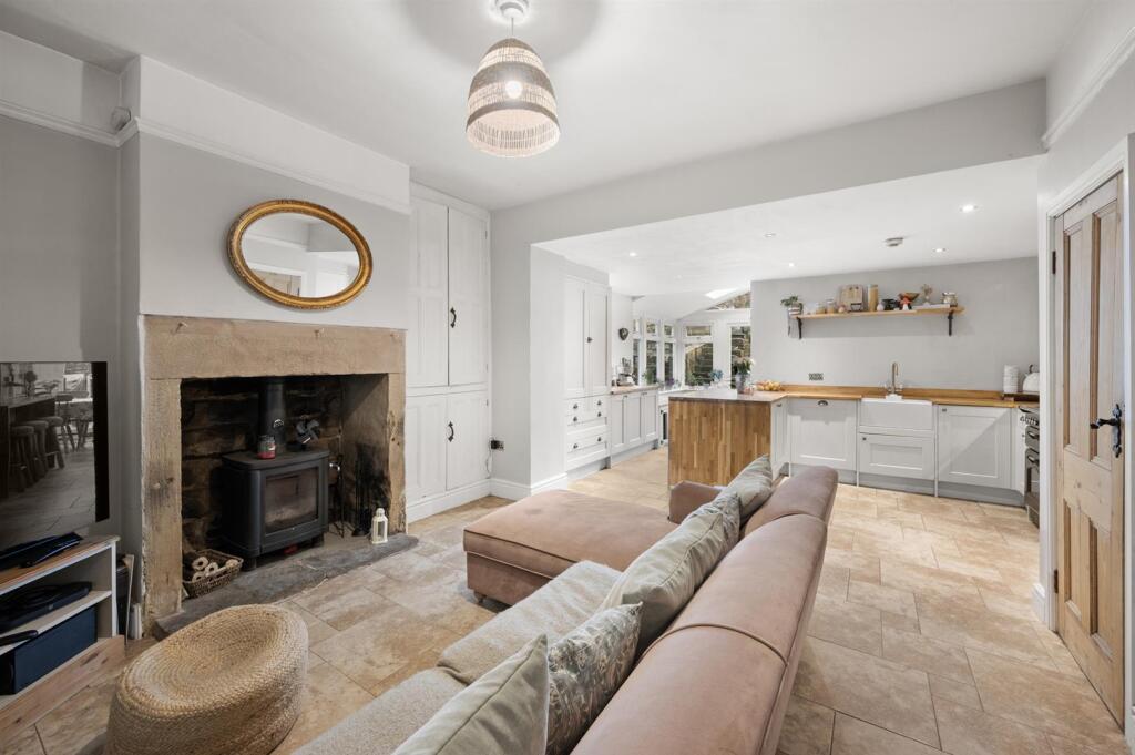 Lounge-Kitchen-Diner