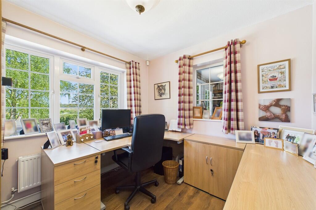 CAM01689G0-PR0465...