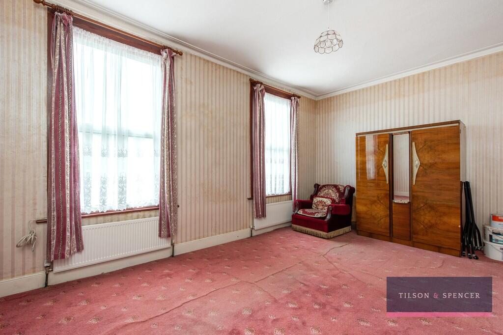 Master bedroom vi...