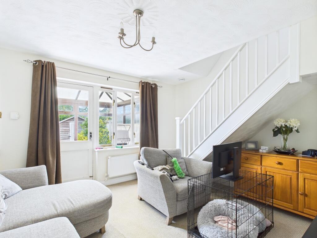 CAM01338G0-PR0113-STILL004