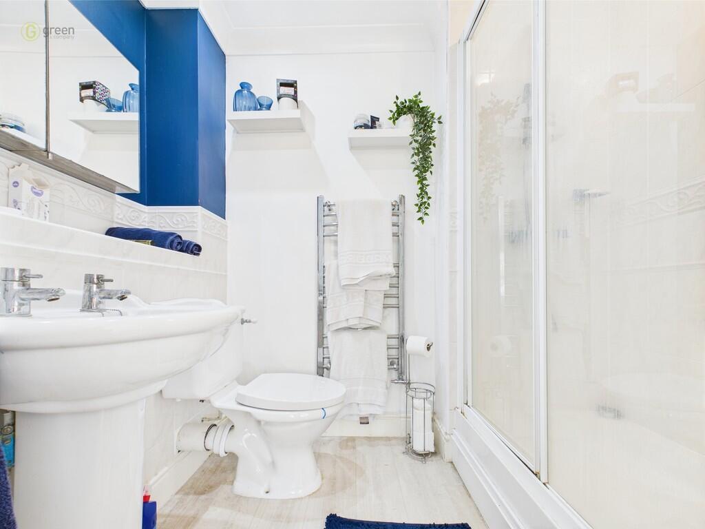 CAM03830G0-PR0142...