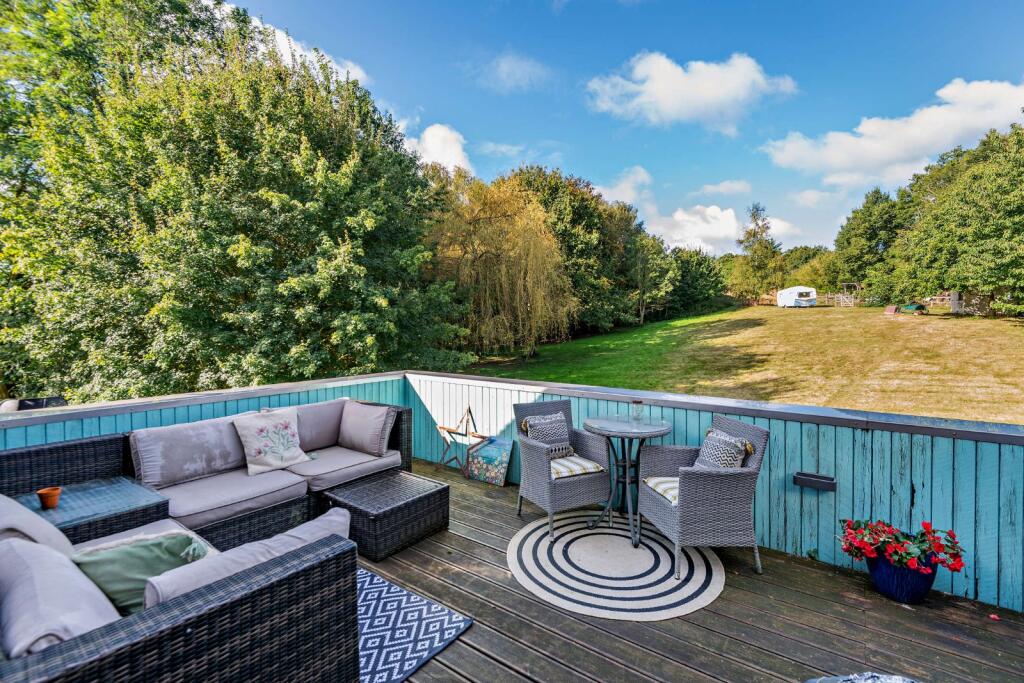 Main Bedroom Balcony