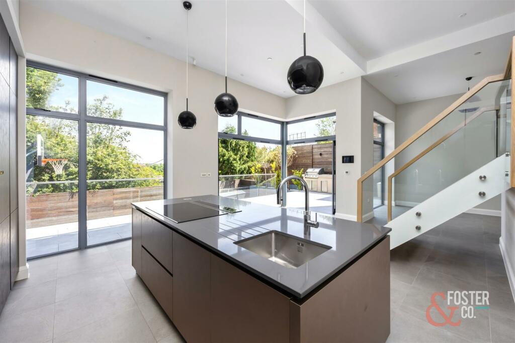 Withdean Road, 38a-023.jpg