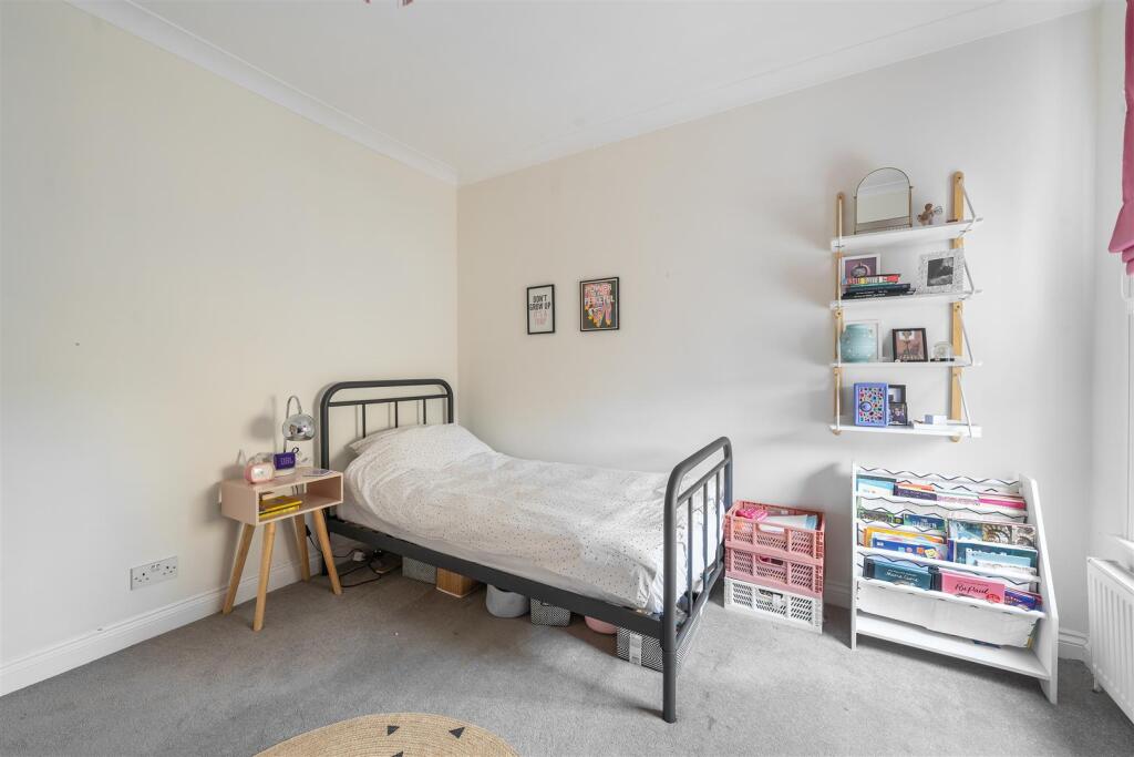 Glenparke Road E7