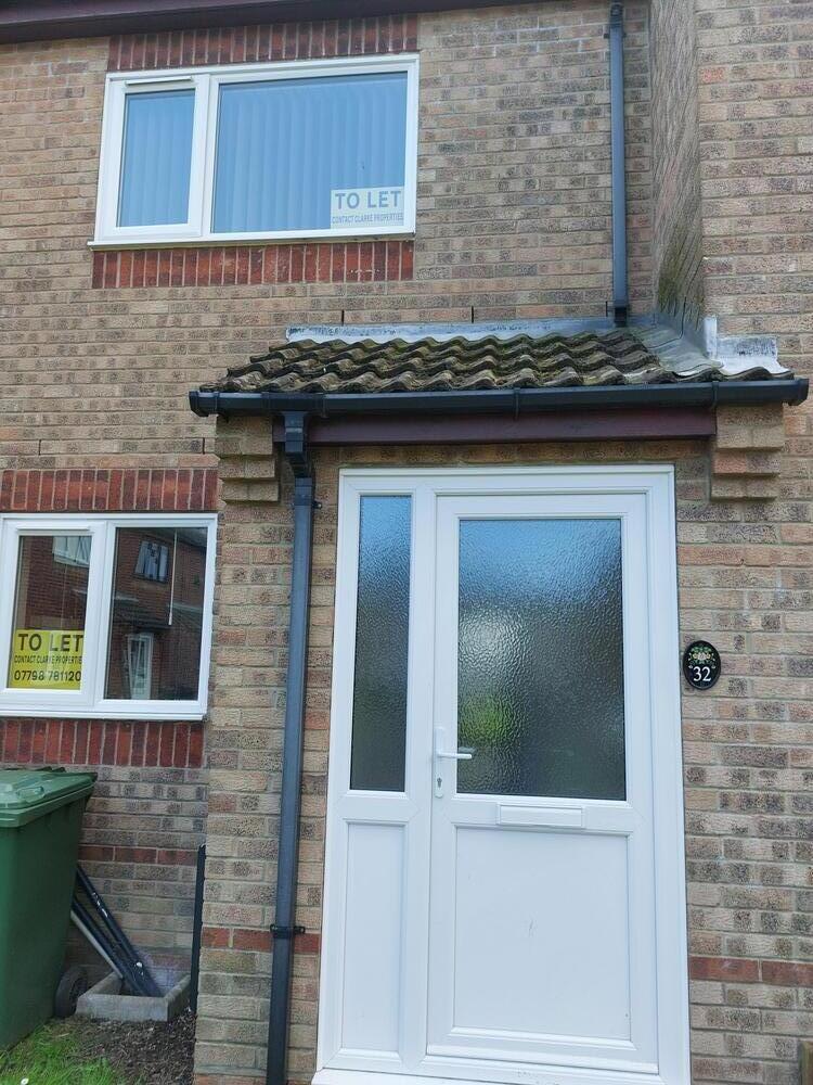 32 Webster Way