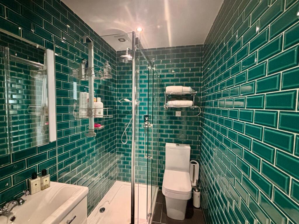 PHOTO-2025-08-28-07-38-50 (10).jpg