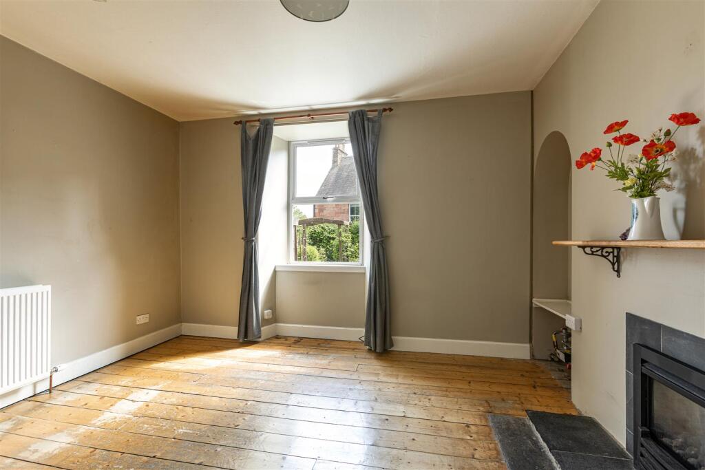1 Ashley Cottages Newtown 10.JPG