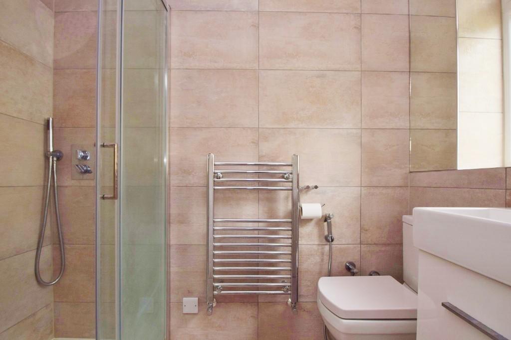 En Suite Shower Room