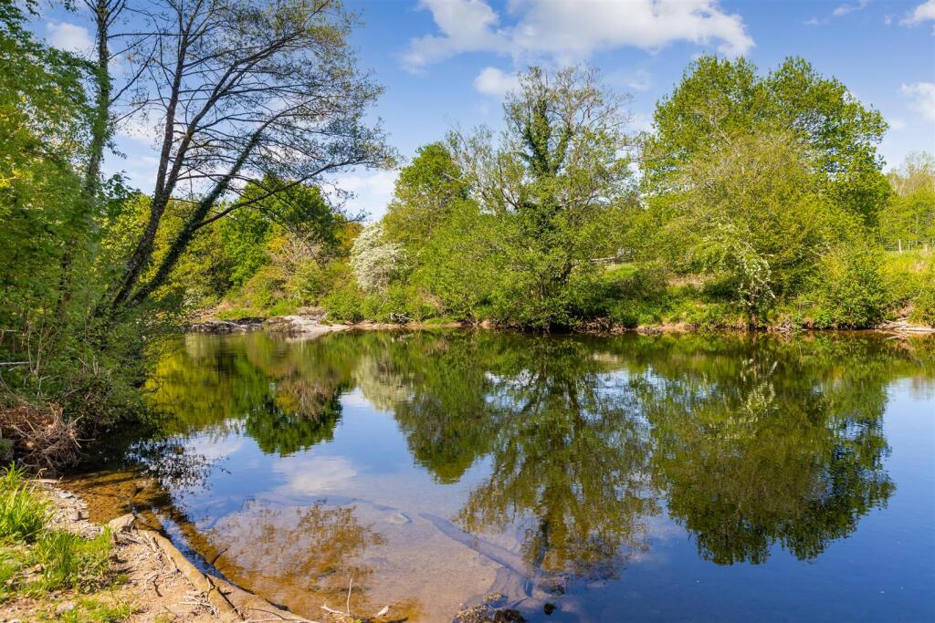 A08 - Beckstones Buckfast Road Buckfastleigh - 250