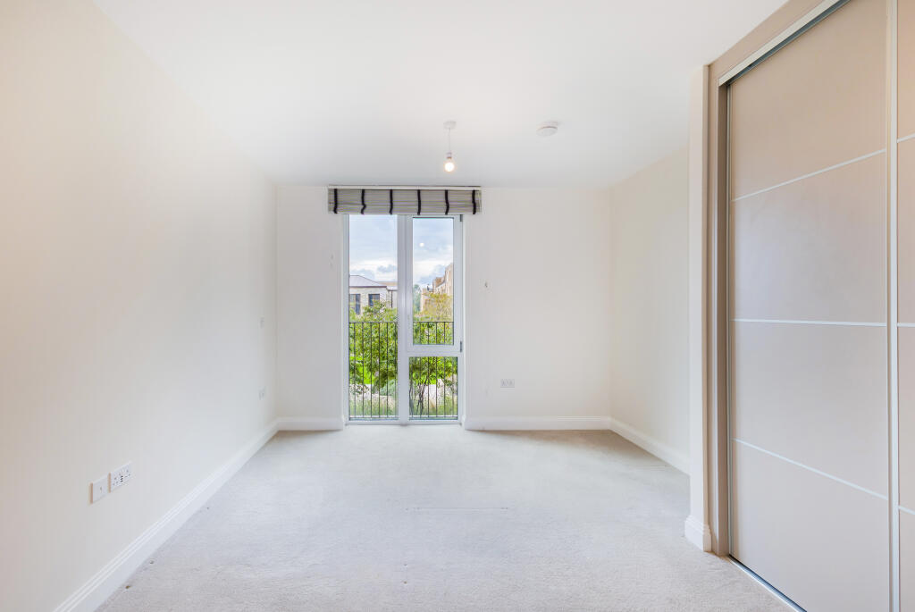 99053_Flat 5 Wrest House 27 Inglis Way  (15).jpg