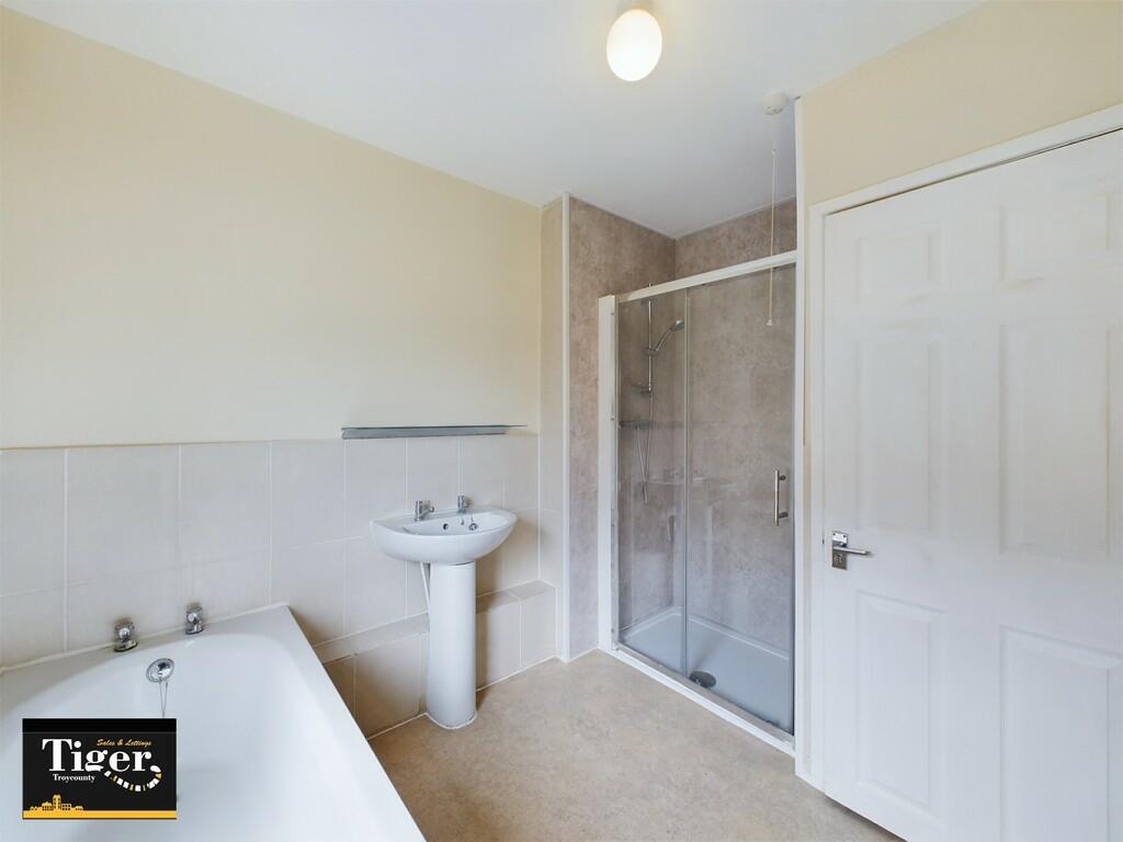 CAM03440G0-PR0102...