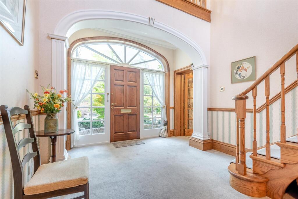 8645957-interior04.jpg