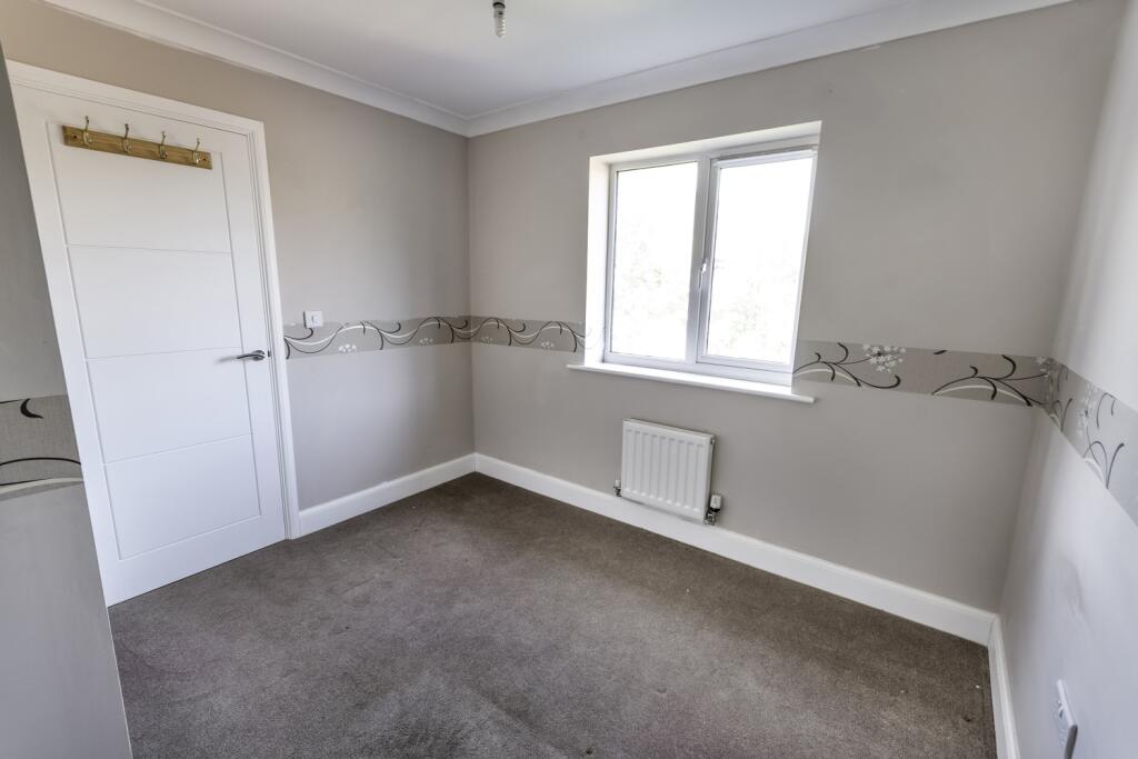 Estate Agent EweMove Scunthorpe - Bedroom 3