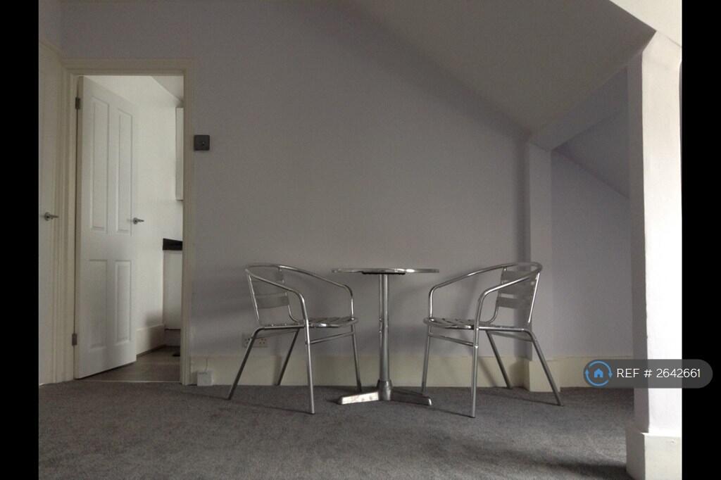 Living Room 3