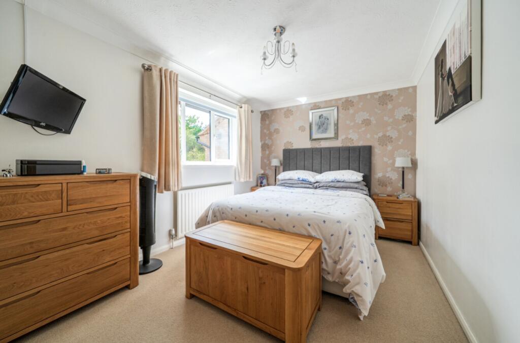 1-1300094-22-6838c7c127932-ARWc (22)