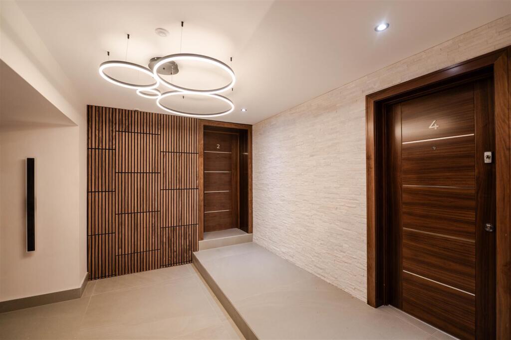 ImeldaPhoto_CromptonHouse_CommunalSpace14.jpg