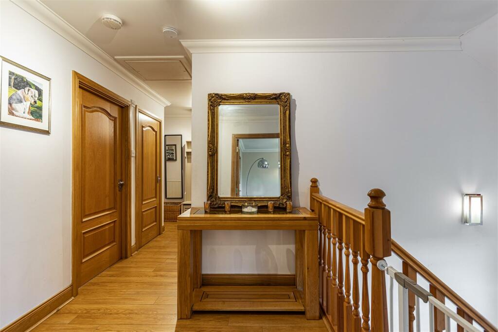 3 William Law Gardens Galashiels 07.JPG