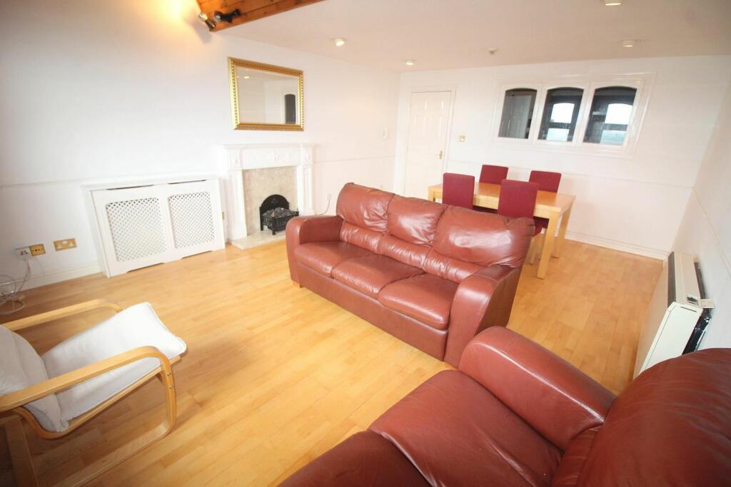Living / Dining Room