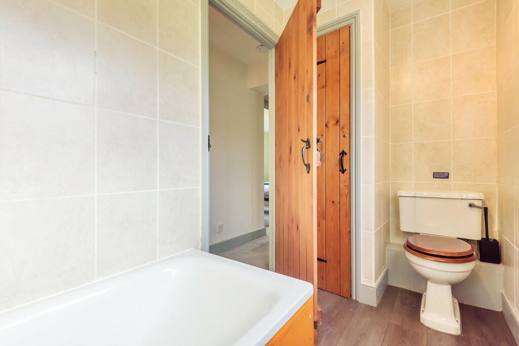 Bathroom 2