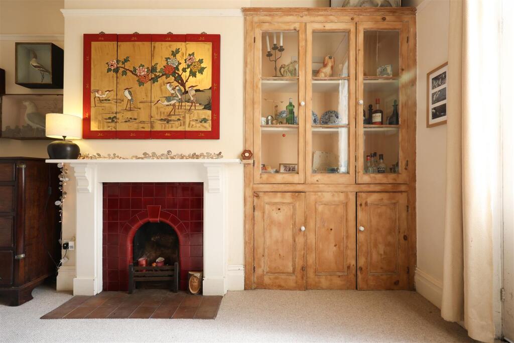 19 Cricklade Rd 8.JPG