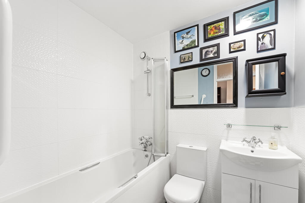 Newly Fitted Bathroom