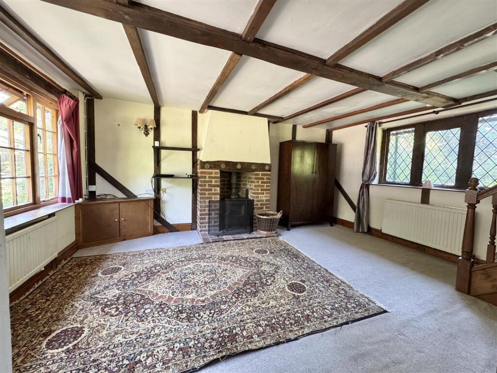 SITTING ROOM