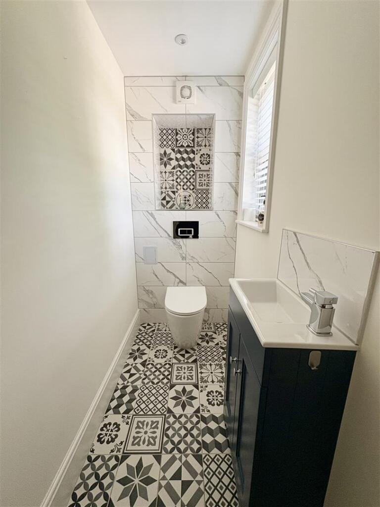 wc.jpg