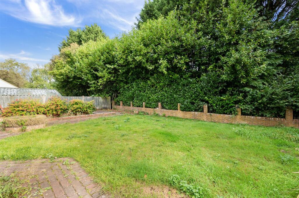 PILGRIMS HOLT  (15).jpg