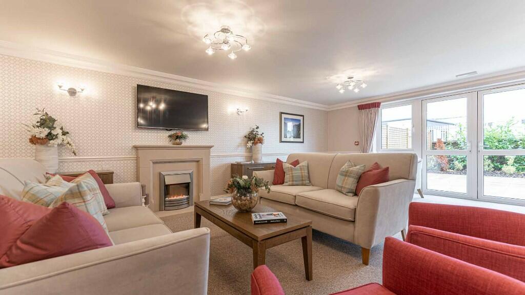 Example Lounge Lodge