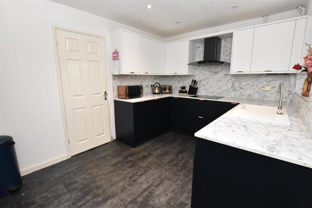 DSC_0038 - Copy (10).JPG