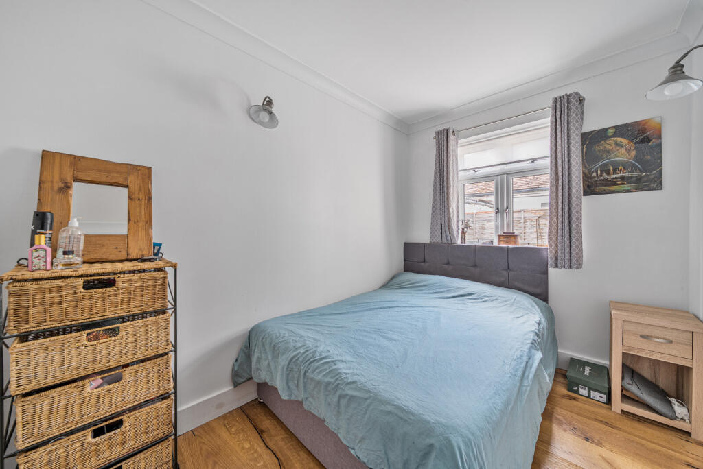 1332674-17-688c8f...