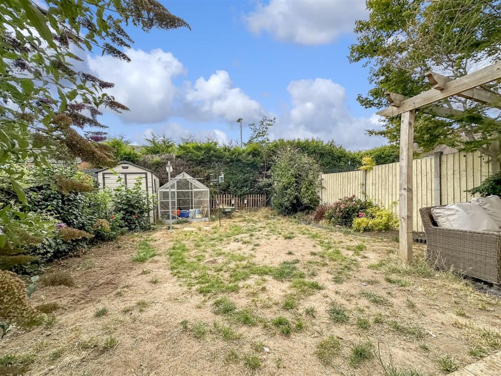 Garden 246