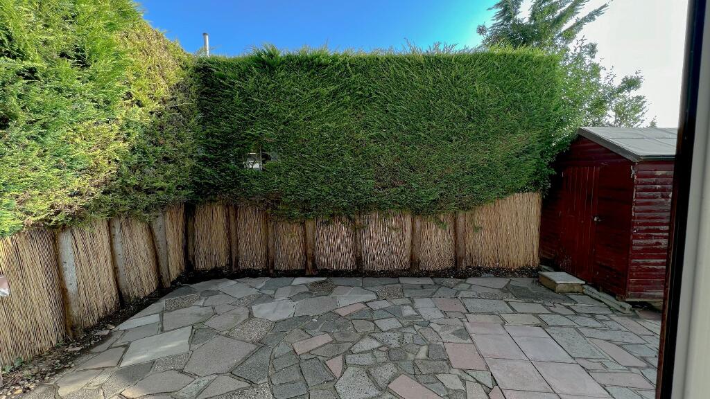 4th Photo of Garden