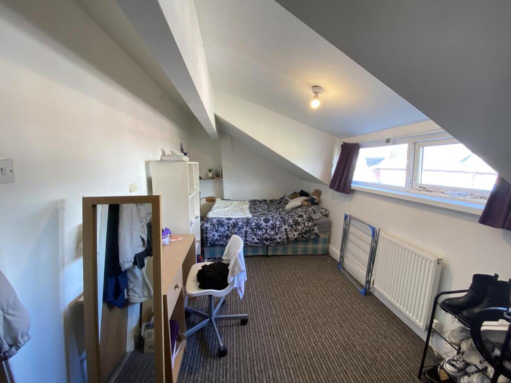 12ag.room5.JPG