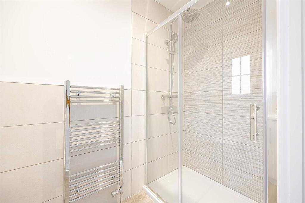 Bedroom One En-Suite