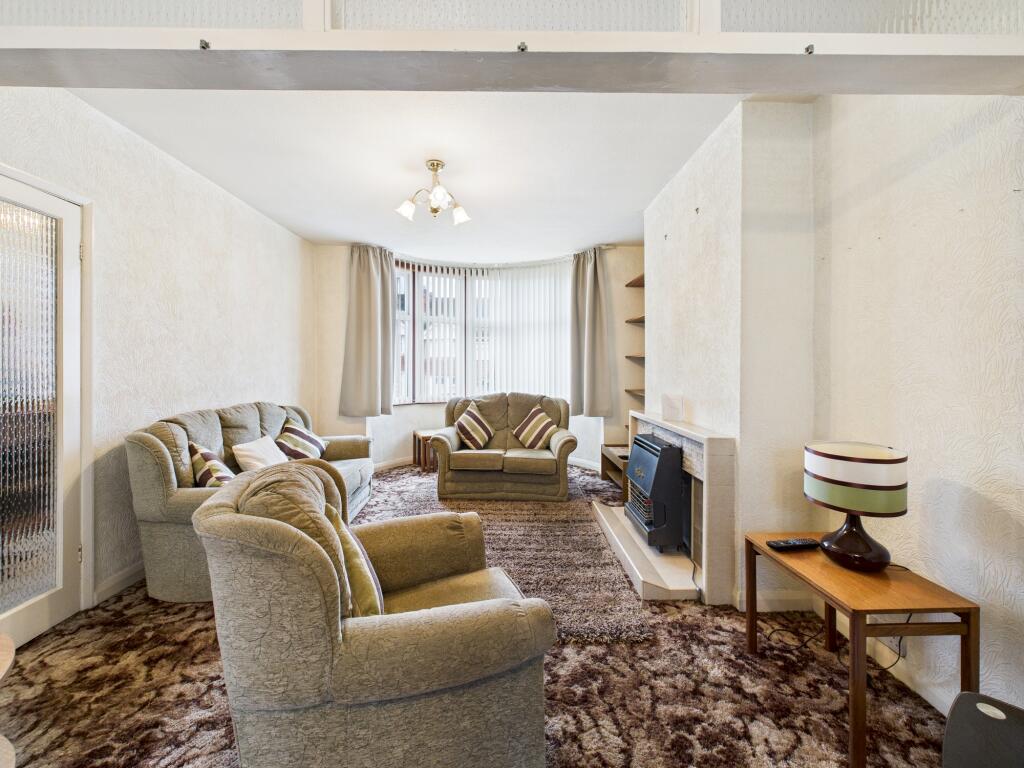 CAM05192G0-PR0173-STILL005