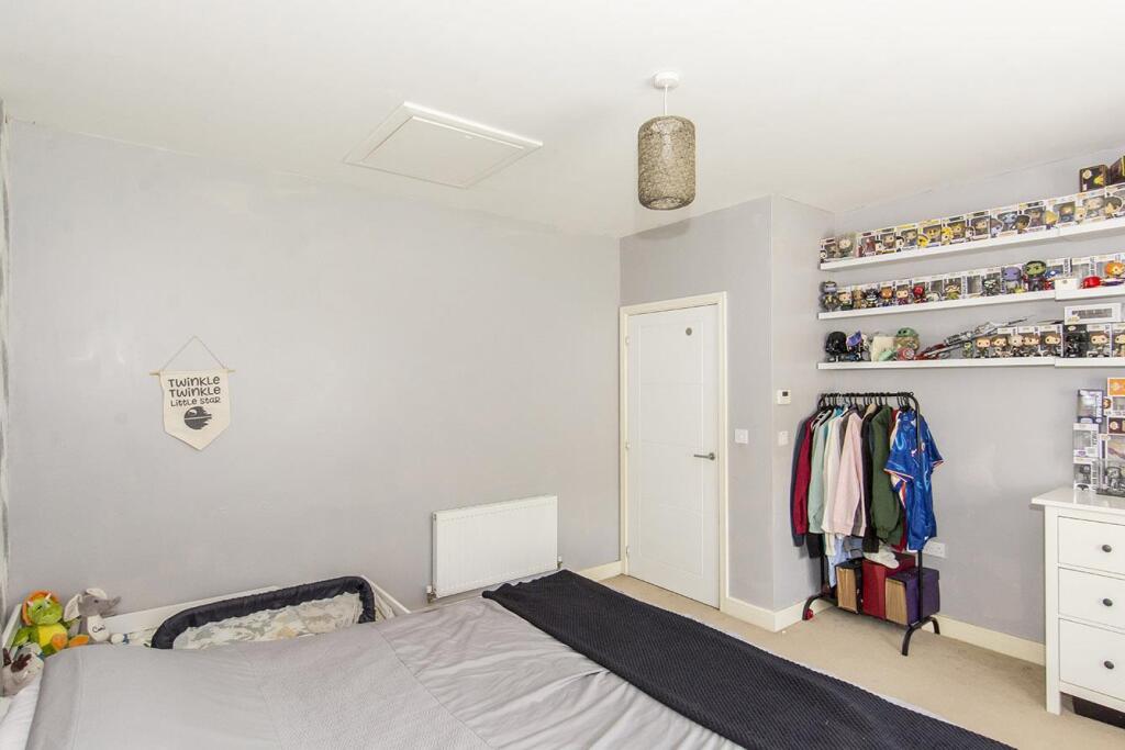 (Bedroom One Photo Two)