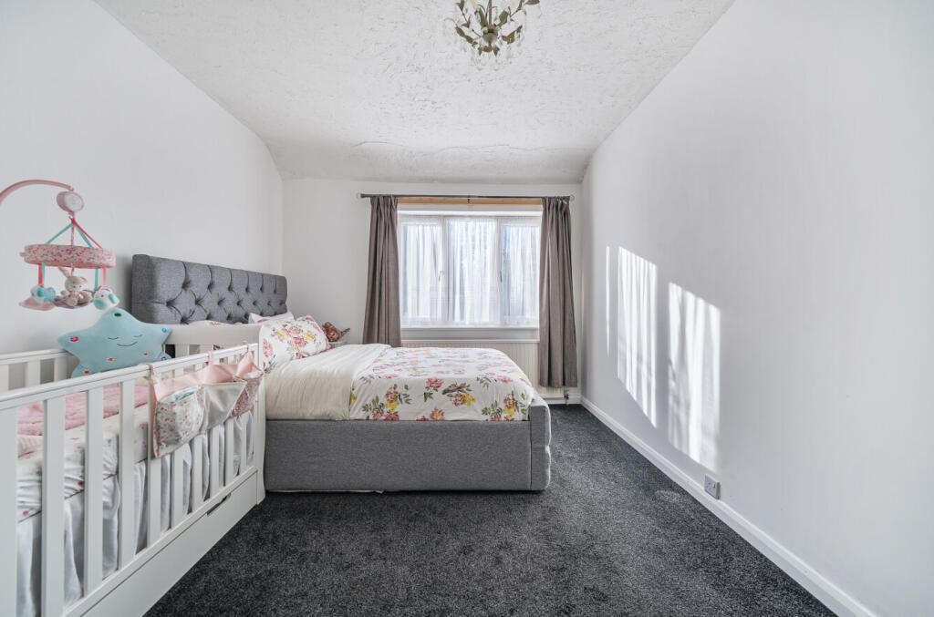 1382925-19-691c76...