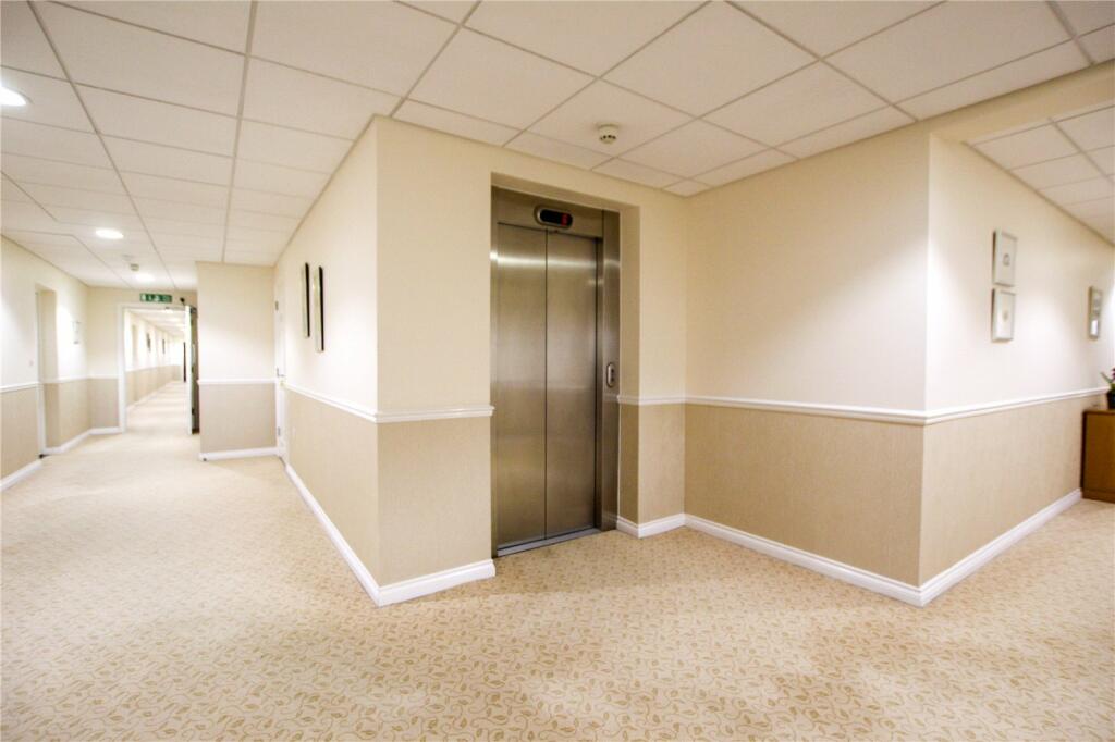 Lift.