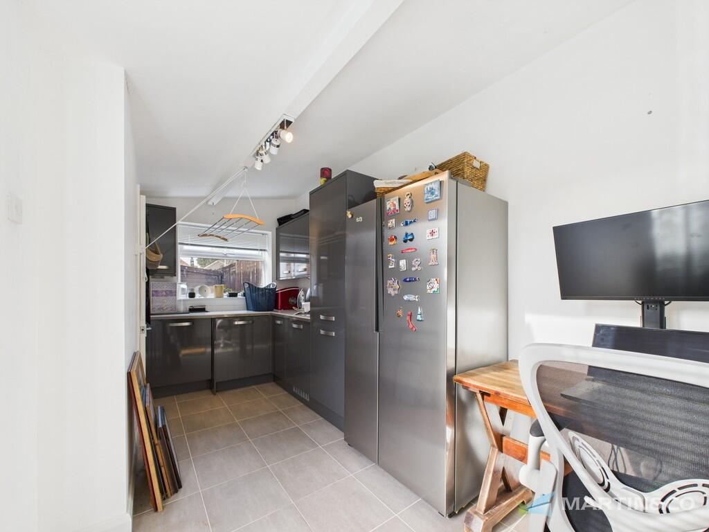 CAM02318G0-PR0416...