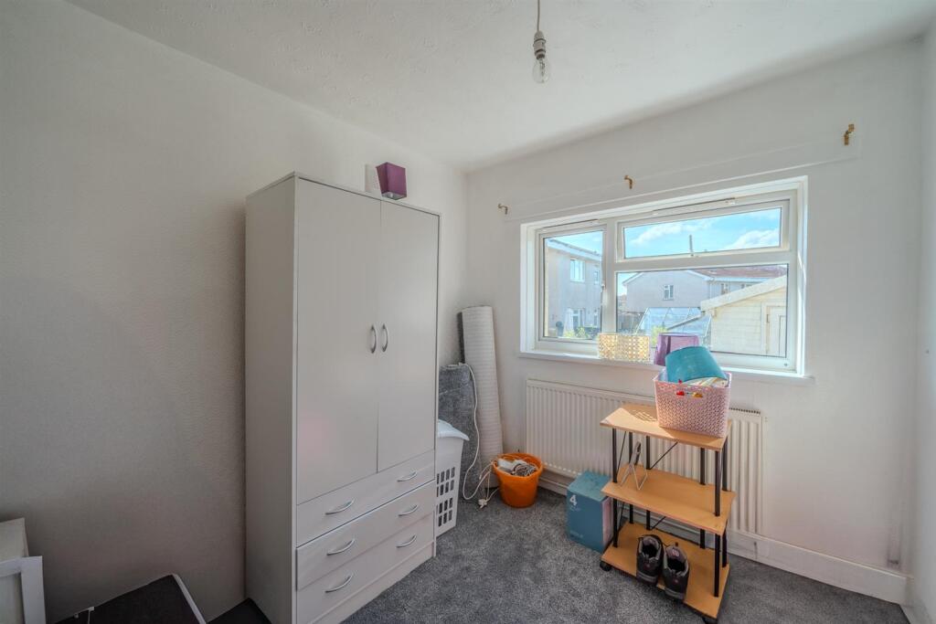 2 Samsons Avenue-2.jpg