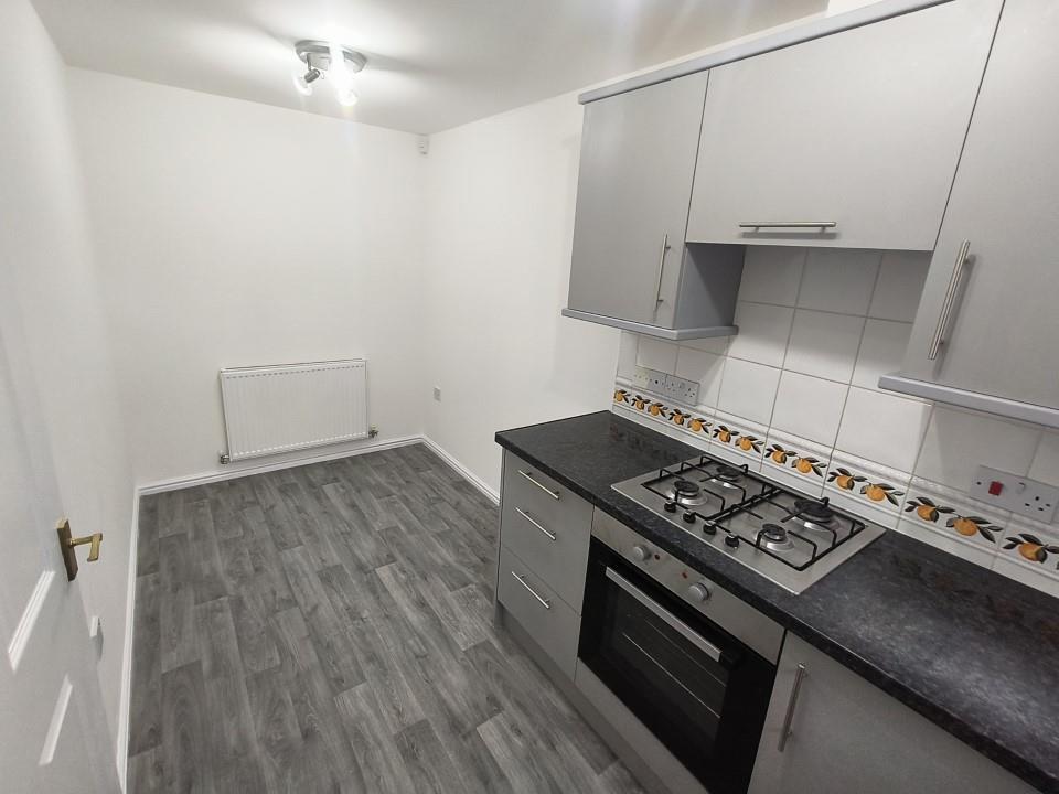 KITCHEN 2.jpg