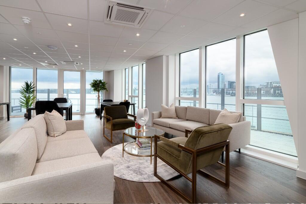 Centenary Plaza, Southampton, Hampshire, SO19