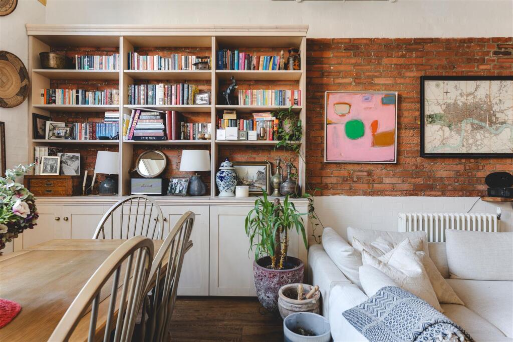 Academy Apartments-15.jpg